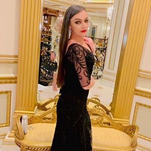 Meet your Posher, Irina